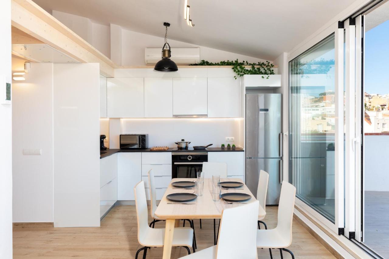 Hauzify I Apartament 4Winds Сан Фелиу де Гиксолс Екстериор снимка